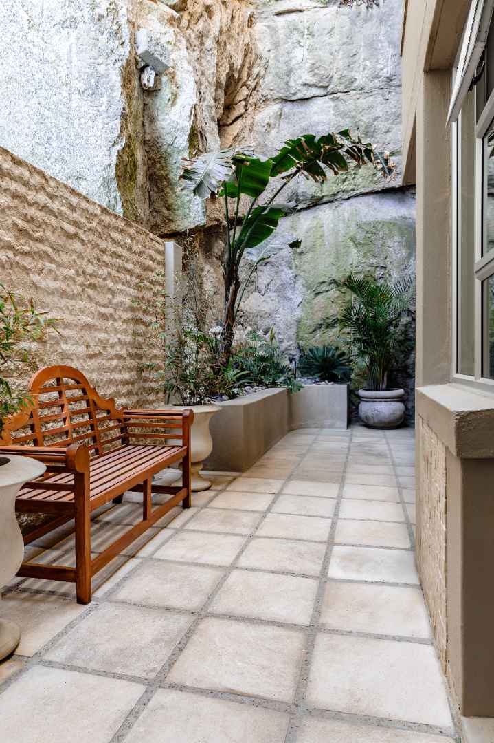 To Let 3 Bedroom Property for Rent in Clifton Western Cape